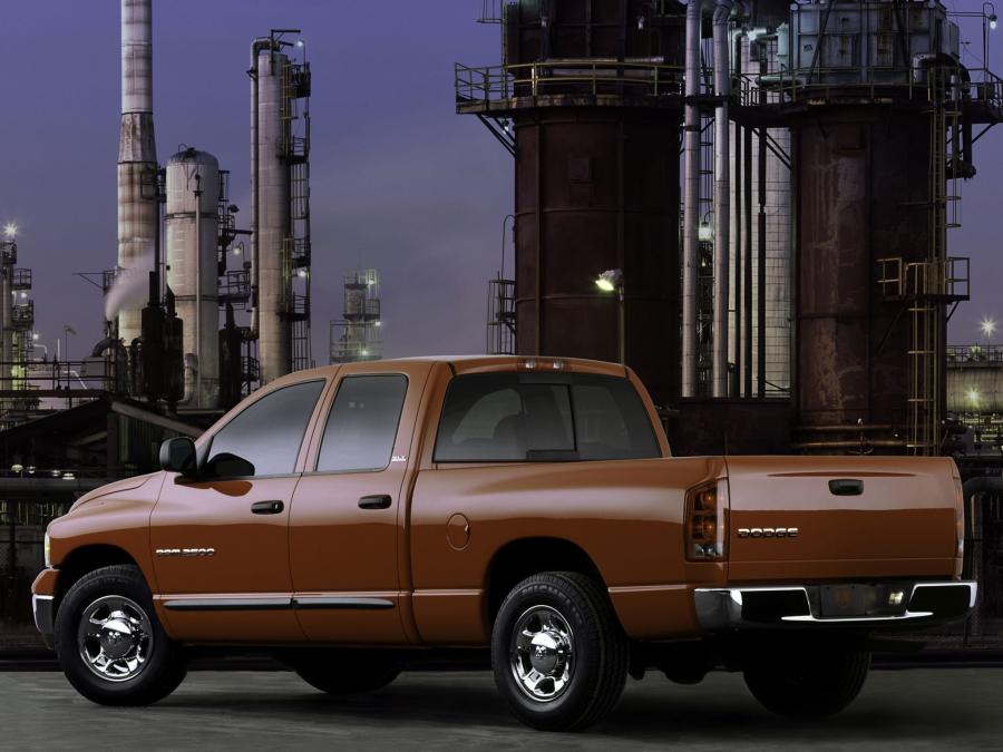  Dodge Ram 2500 Quad Cab 2003 года  (фото 4 из 4)